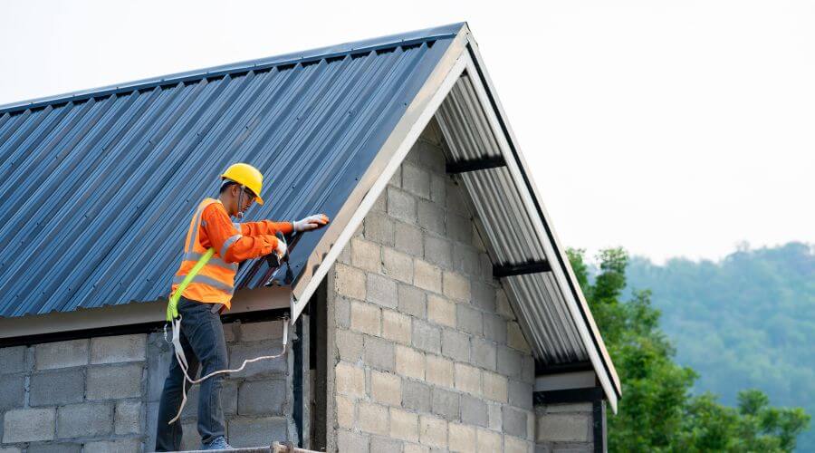Professional Flat Roofing Installation in Felch, MI